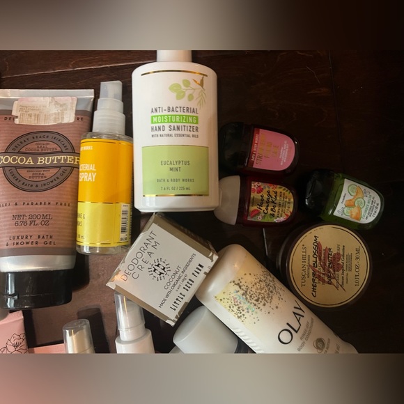 🔥 HUGE FULL SIZED BEAUTY SKINCARE MIXED HIGH END LOT KATE PHILOSOPHY, & MORE - Picture 9 of 9